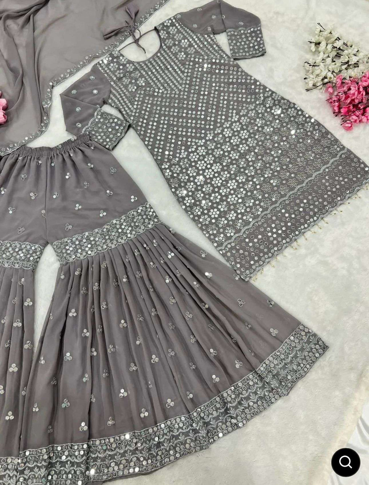 SEQUENCE SHARARA SET IN GERMANY
