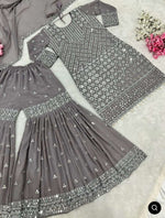 SEQUENCE SHARARA SET IN GERMANY