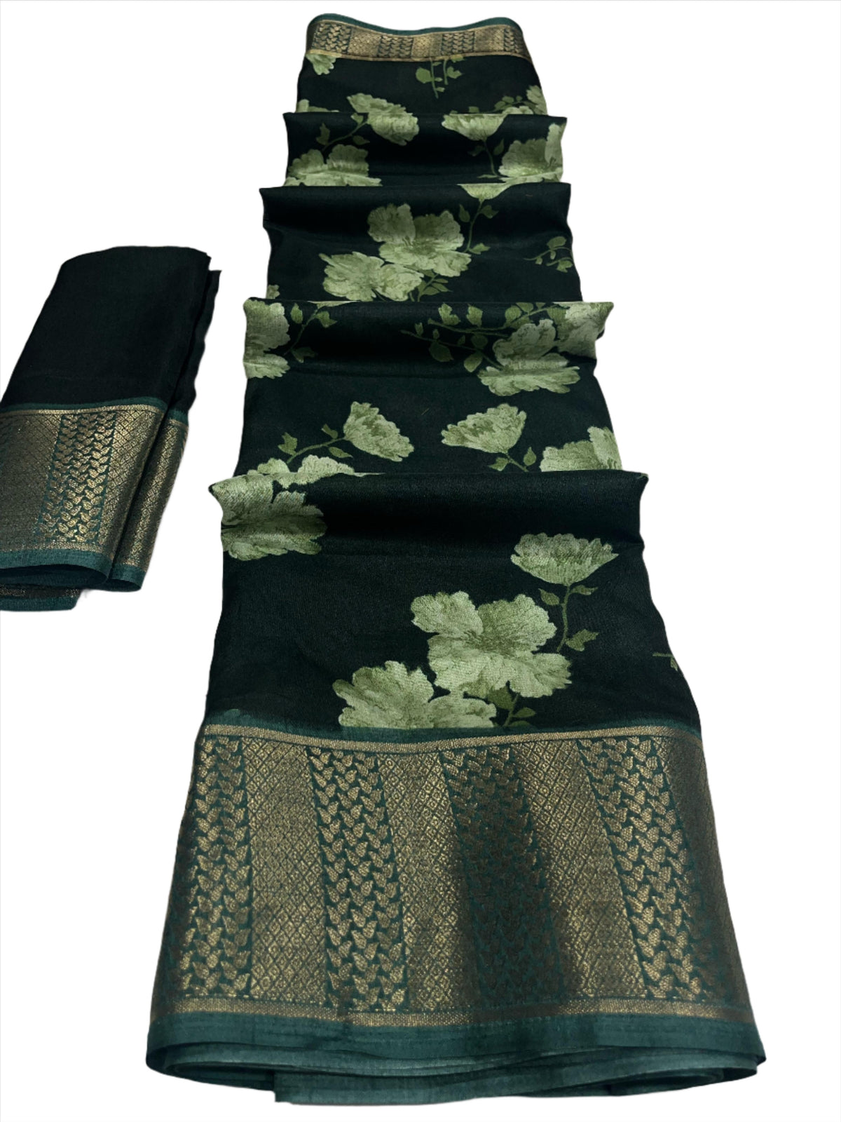 Silk Saree In Munich