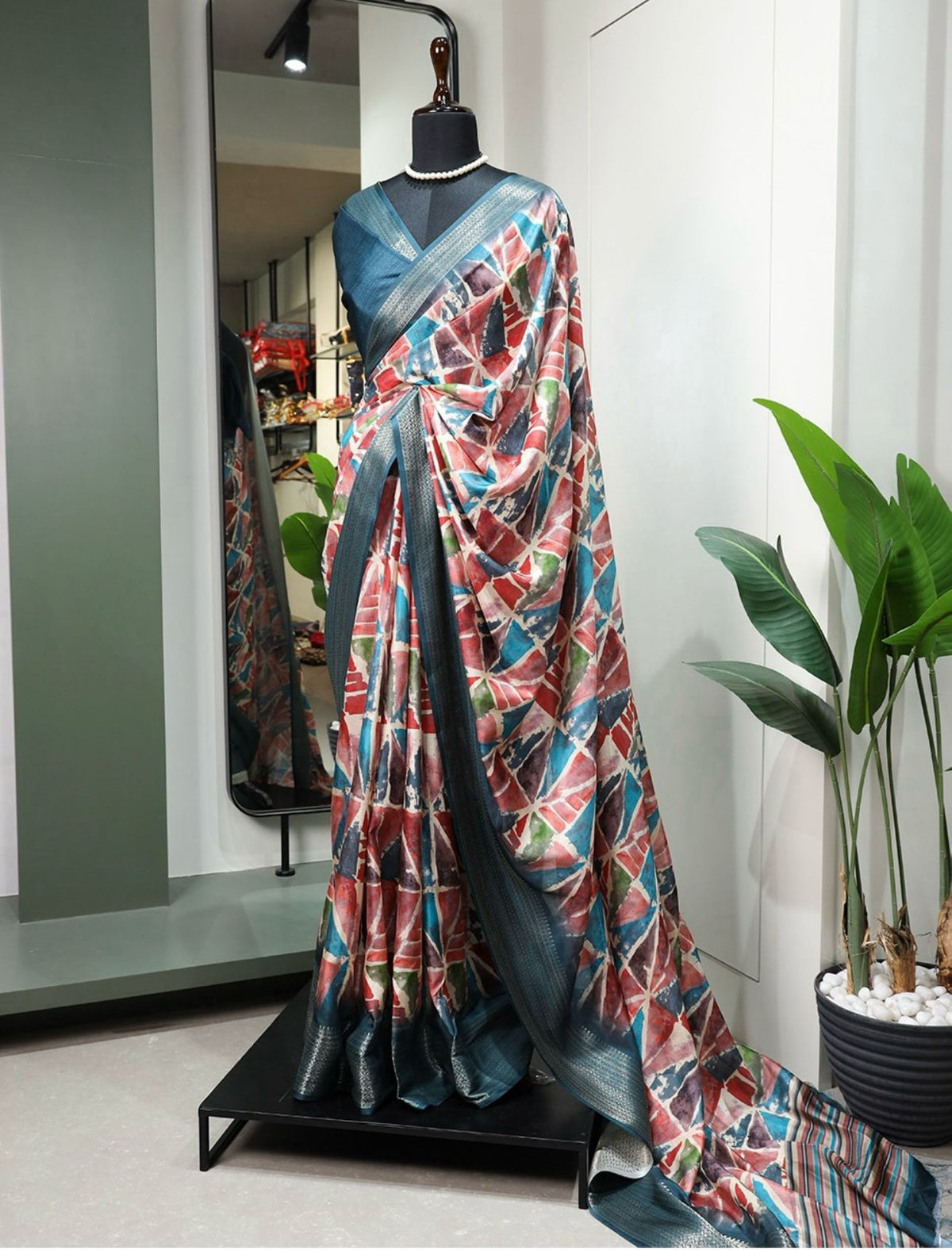 * Dola Silk Saree(New Collection)