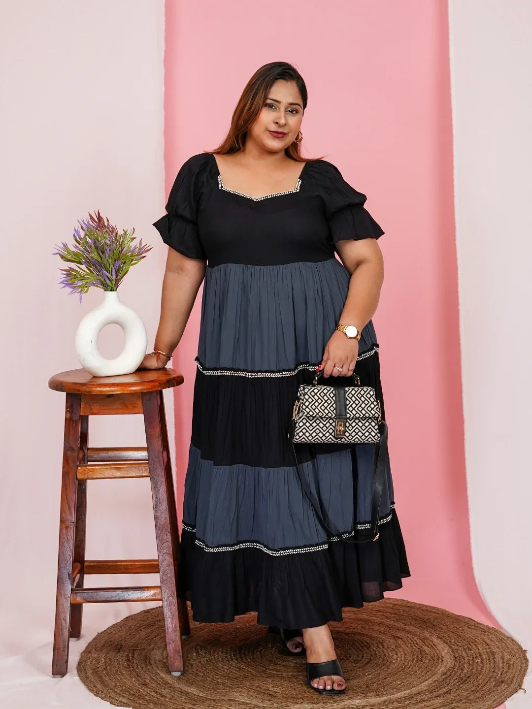 Women's Plus Size Half Sleevs Square Neck Solid Midi Dress in Germany