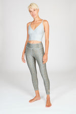 Lux Crop Top stone