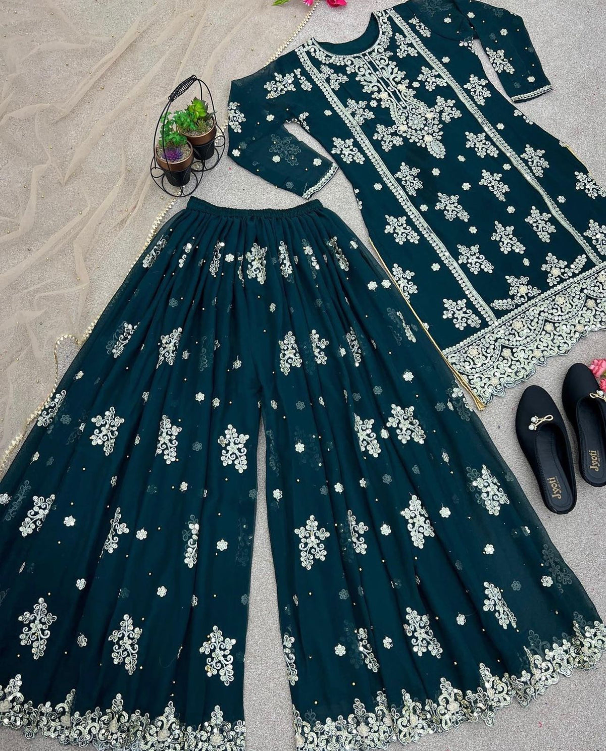 EID Special Outfit In Berlin