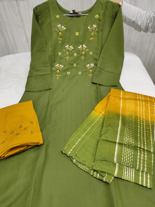 Chinon Weaving With Embroidery & Handwork With Full Inner