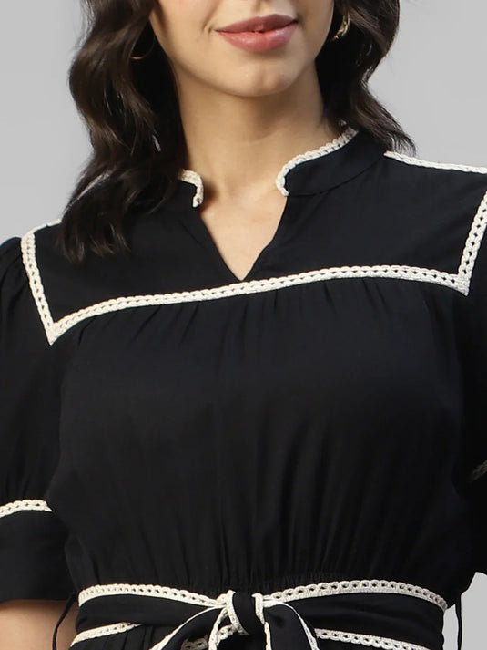 Women's Black Fit & Flare Puff Sleeve Knee Length Dress in Munich