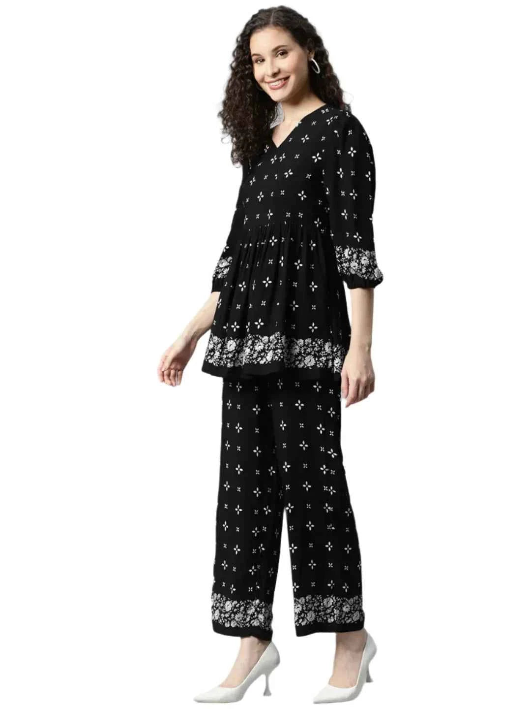 Black With Border Women's Co-Ord Set in Munich