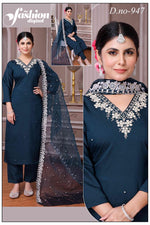 Handwork Suit Set In Essen