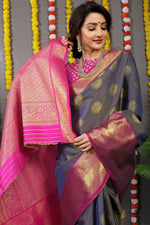 Kanchipuram Handloom Weaving Silk Saree