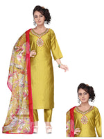 Handwork Suit Set In Essen/Germany
