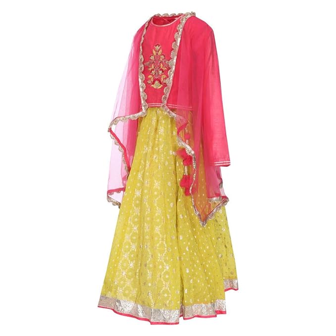 Girls Round Neck Embellished Ghaghra Choli and Dupatta Set in Berlin