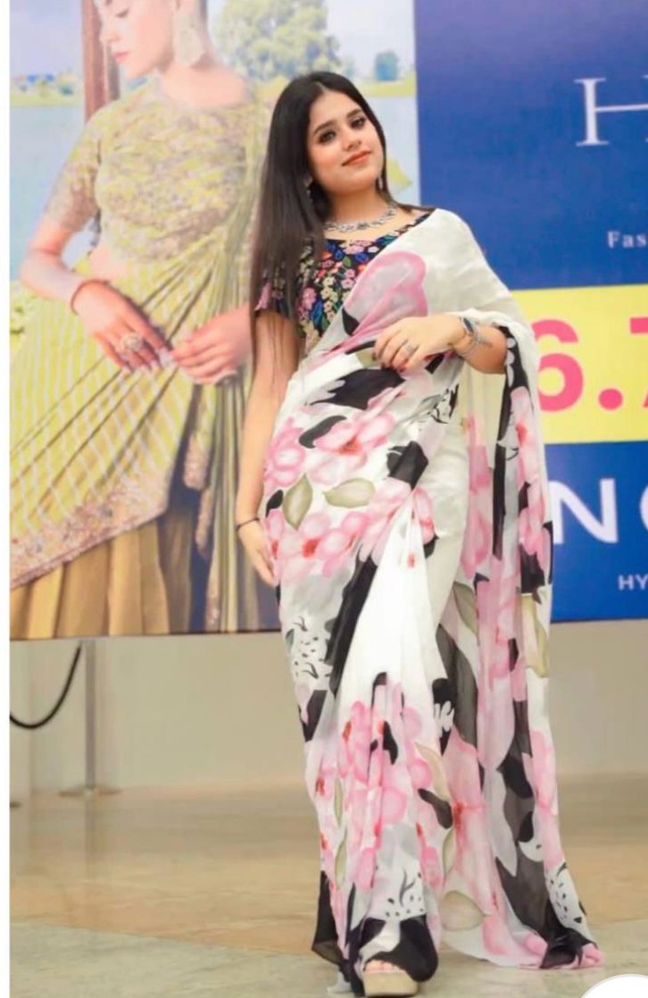 Soft gorgette party Stylish saree with digital blouse {unstitched}