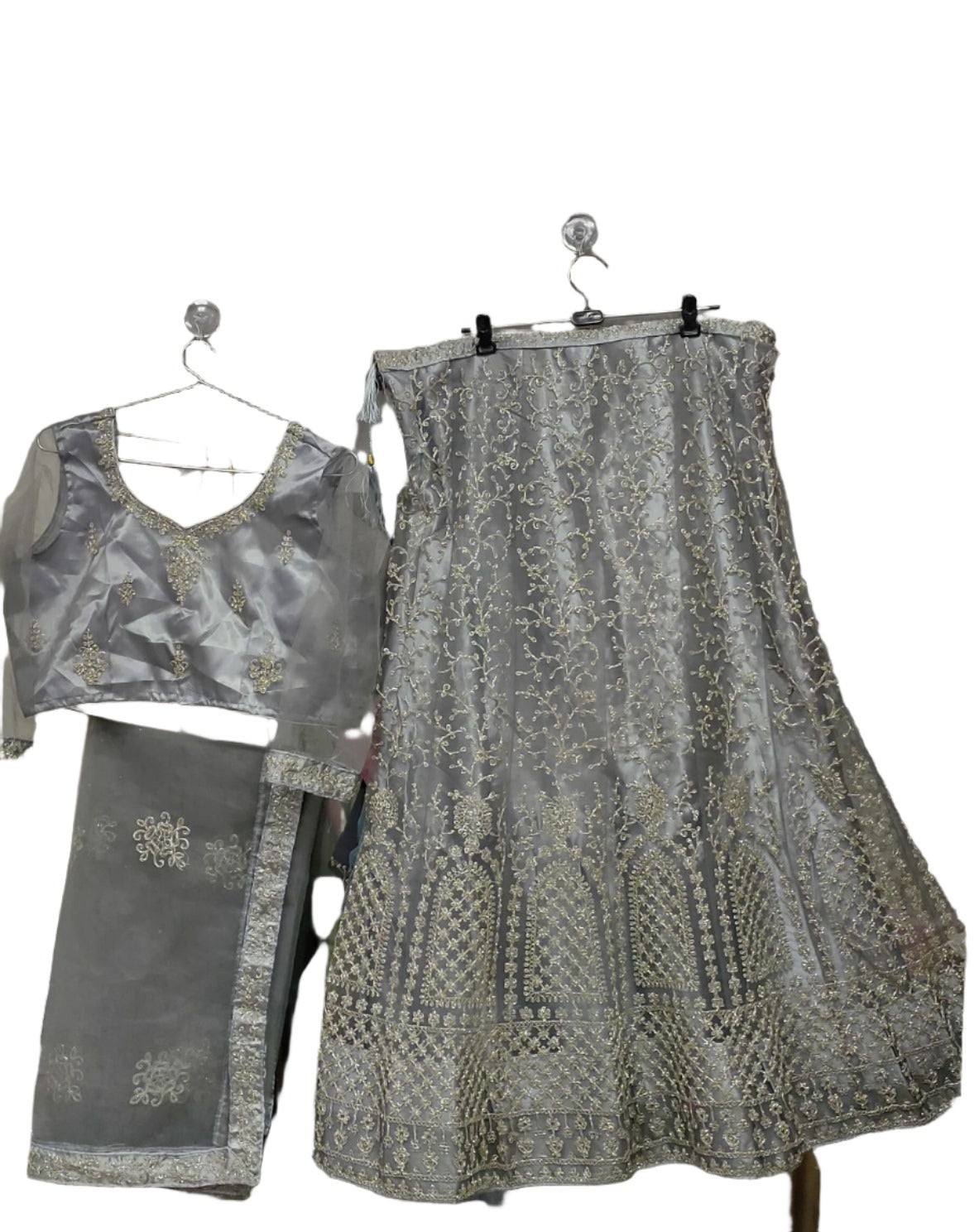 Complete Stitched Embroidered Lehenga Choli In Germany (Grey)/Bridal Lehenga In Hamburg
