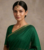 Gold-Plated Kundan Studded & Pearls Beaded Matha Tikka