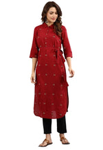 Red collar yarn dyed kurti in berlin