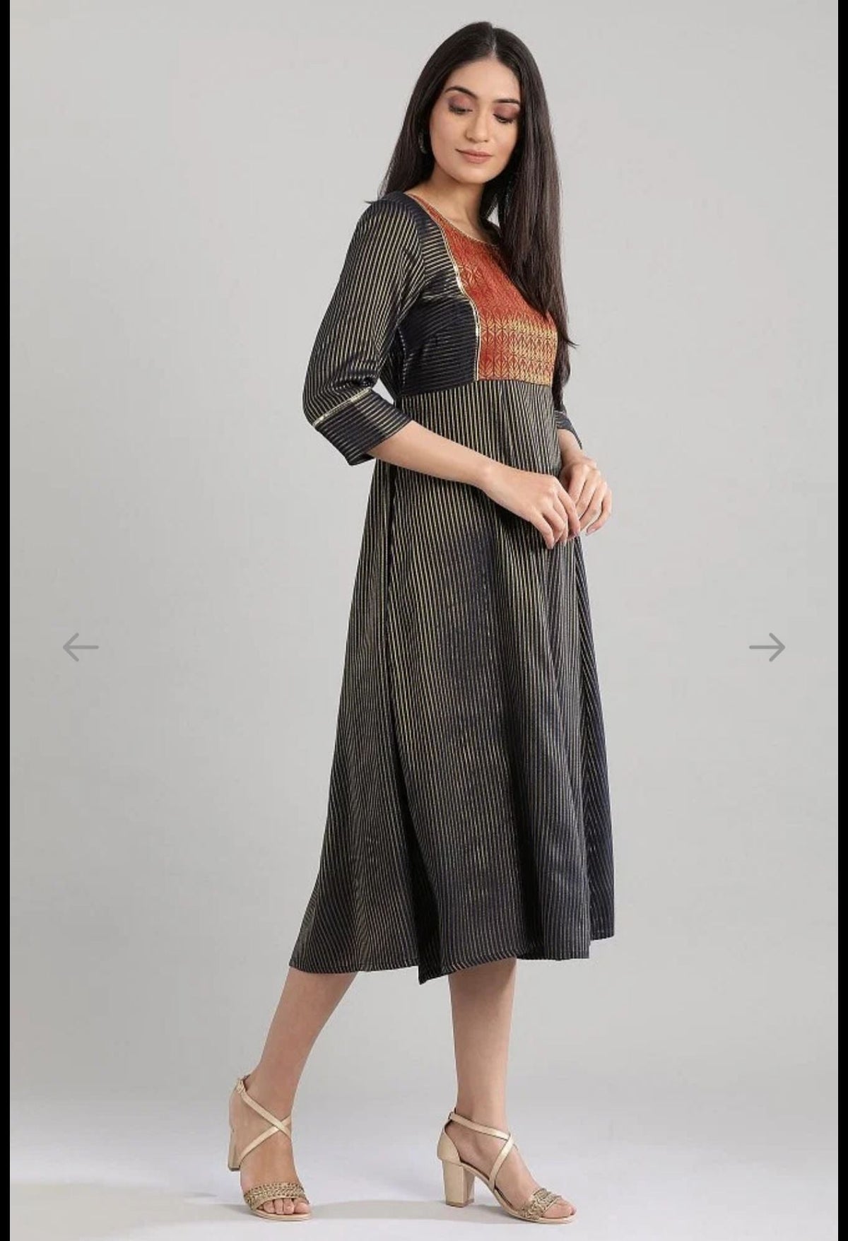 Navy Round Neck Printed flared dress in berlin