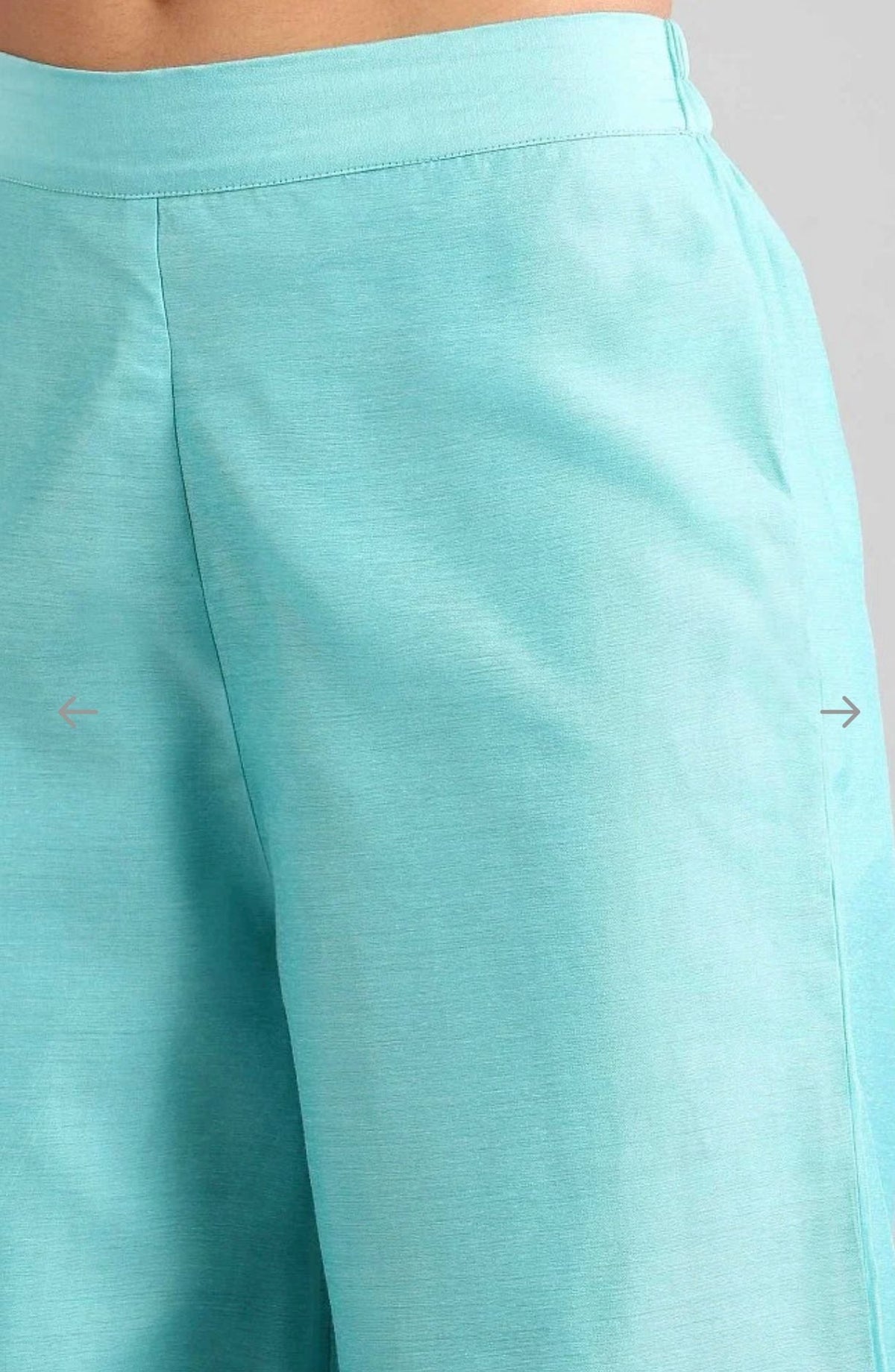 Blue-round-neck-kurta-set in Berlin