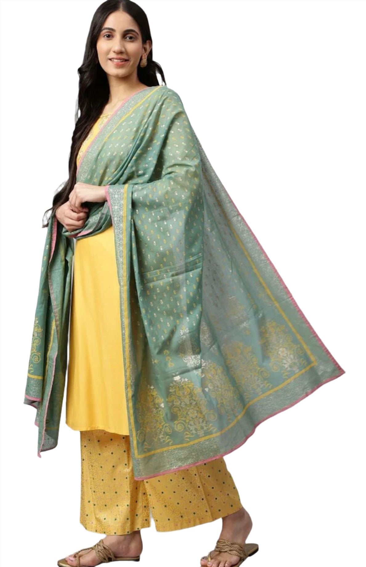 Yellow embroided Kurta-Plazzo-Dupatta Set in Munich