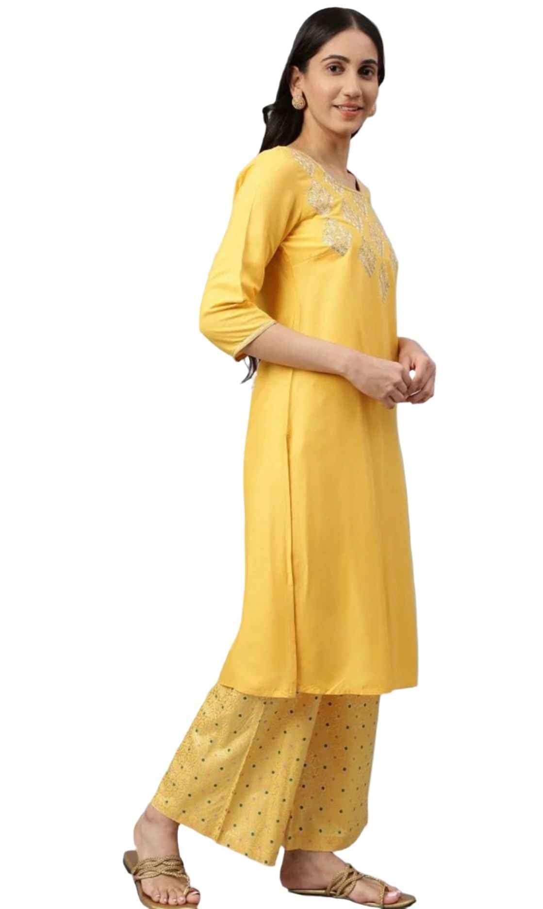Yellow embroided Kurta-Plazzo-Dupatta Set in Munich