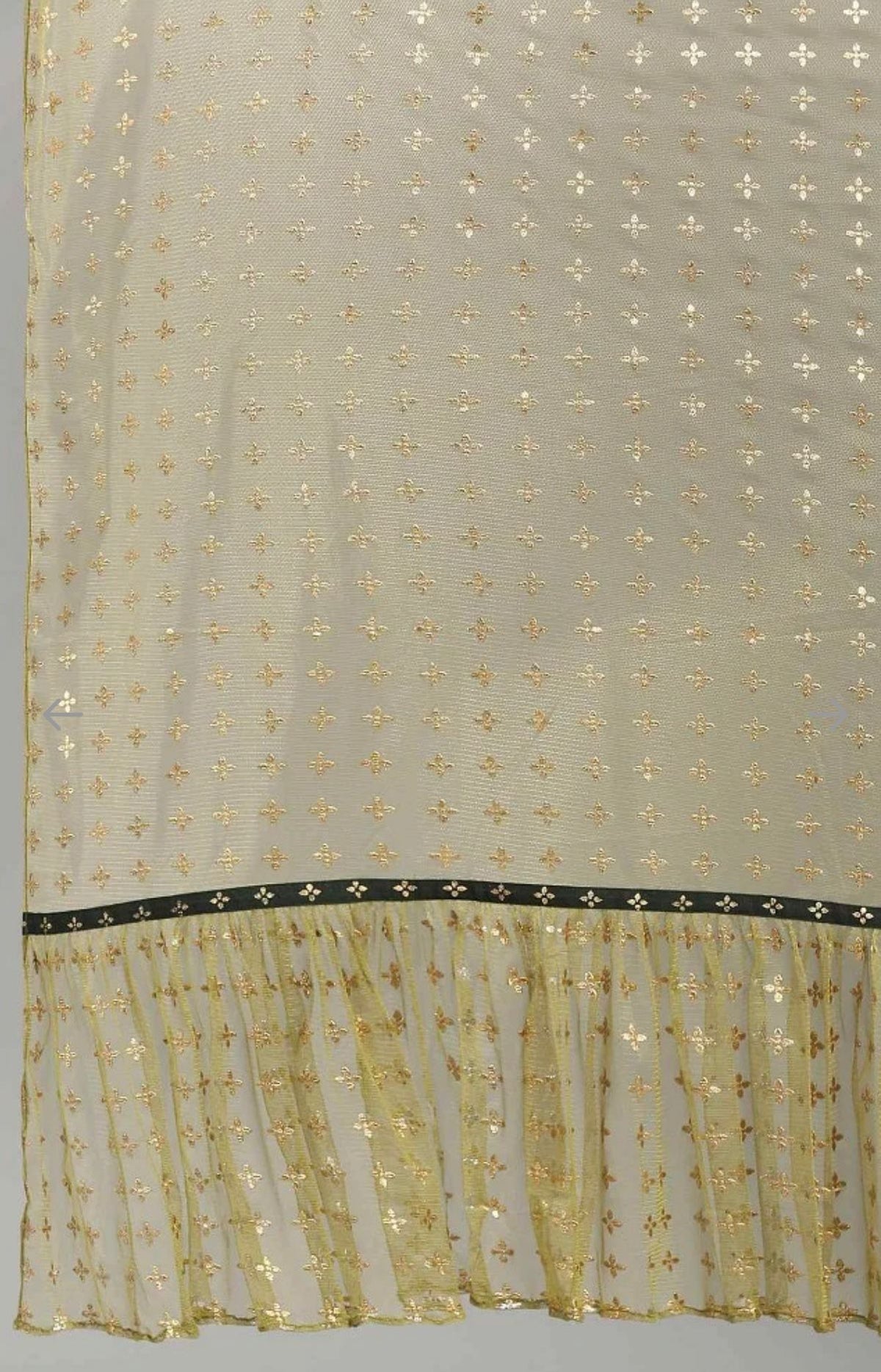 Green printed and embroided ethnic set in Poland