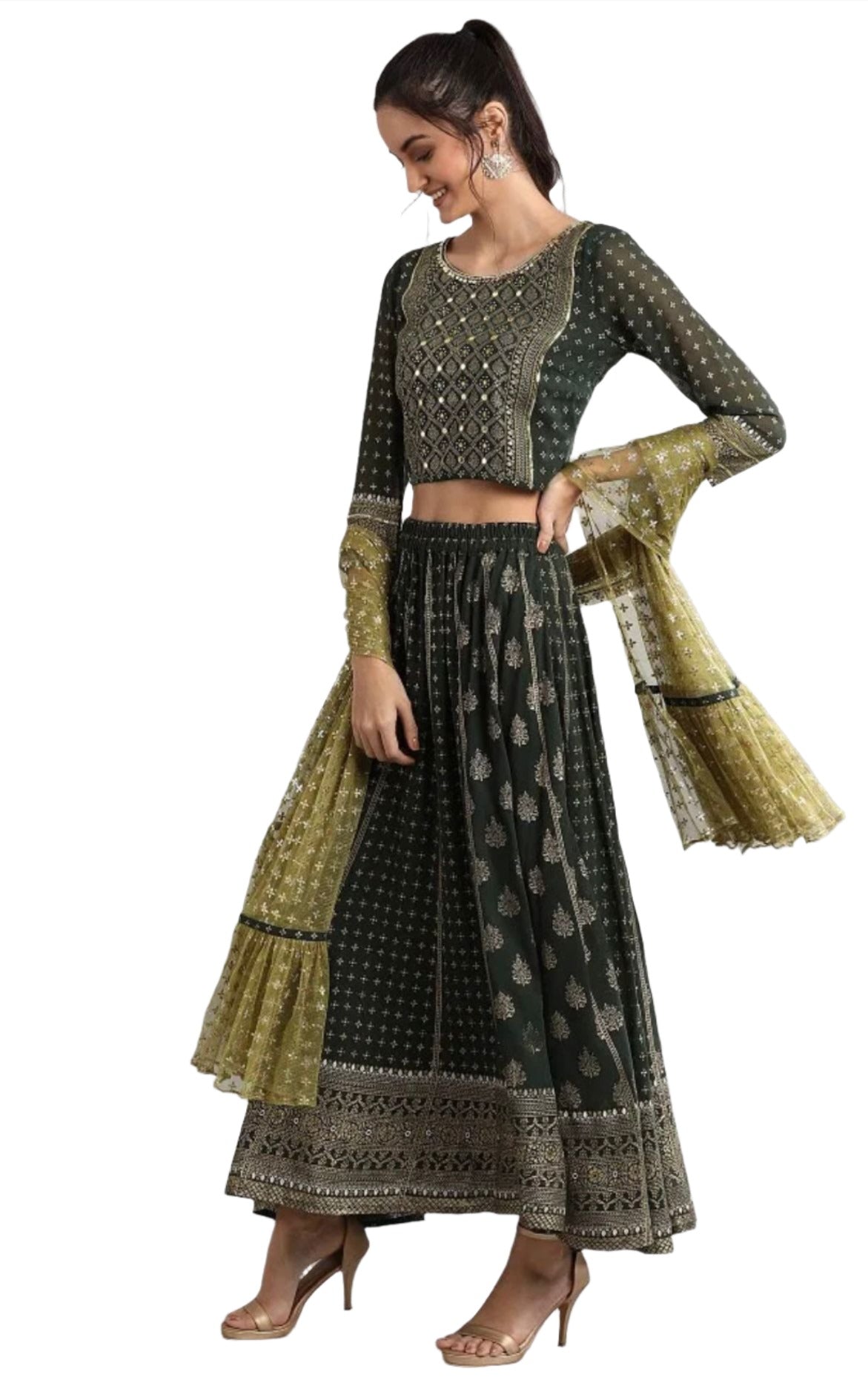 Green printed and embroided ethnic set in Poland