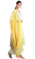 Green round Neck kurta set in Berlin