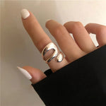 Trendiger Silberfarbener Ring