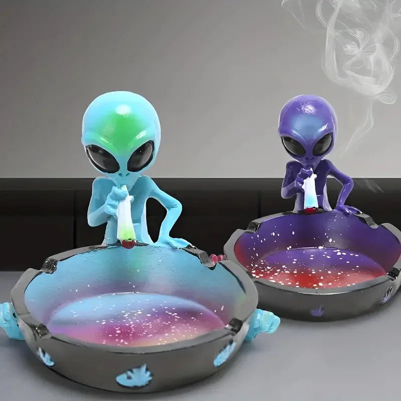 Alien Aschenbecher Design