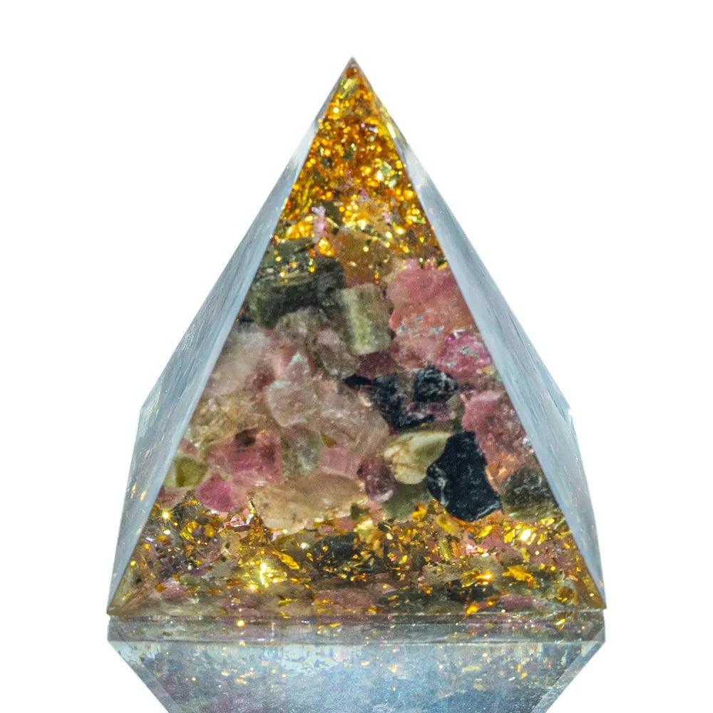 PYRAMIDS Kristallamethysten Design
