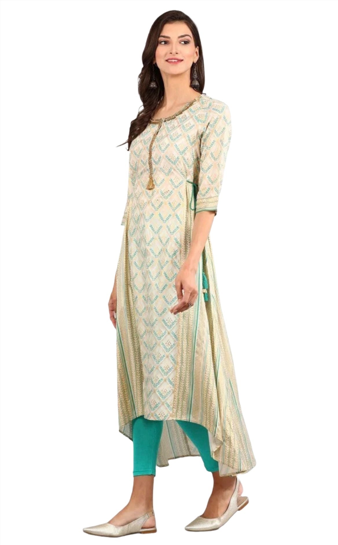 Cream Round Neck Asymmetrical kurta Set in Berlin