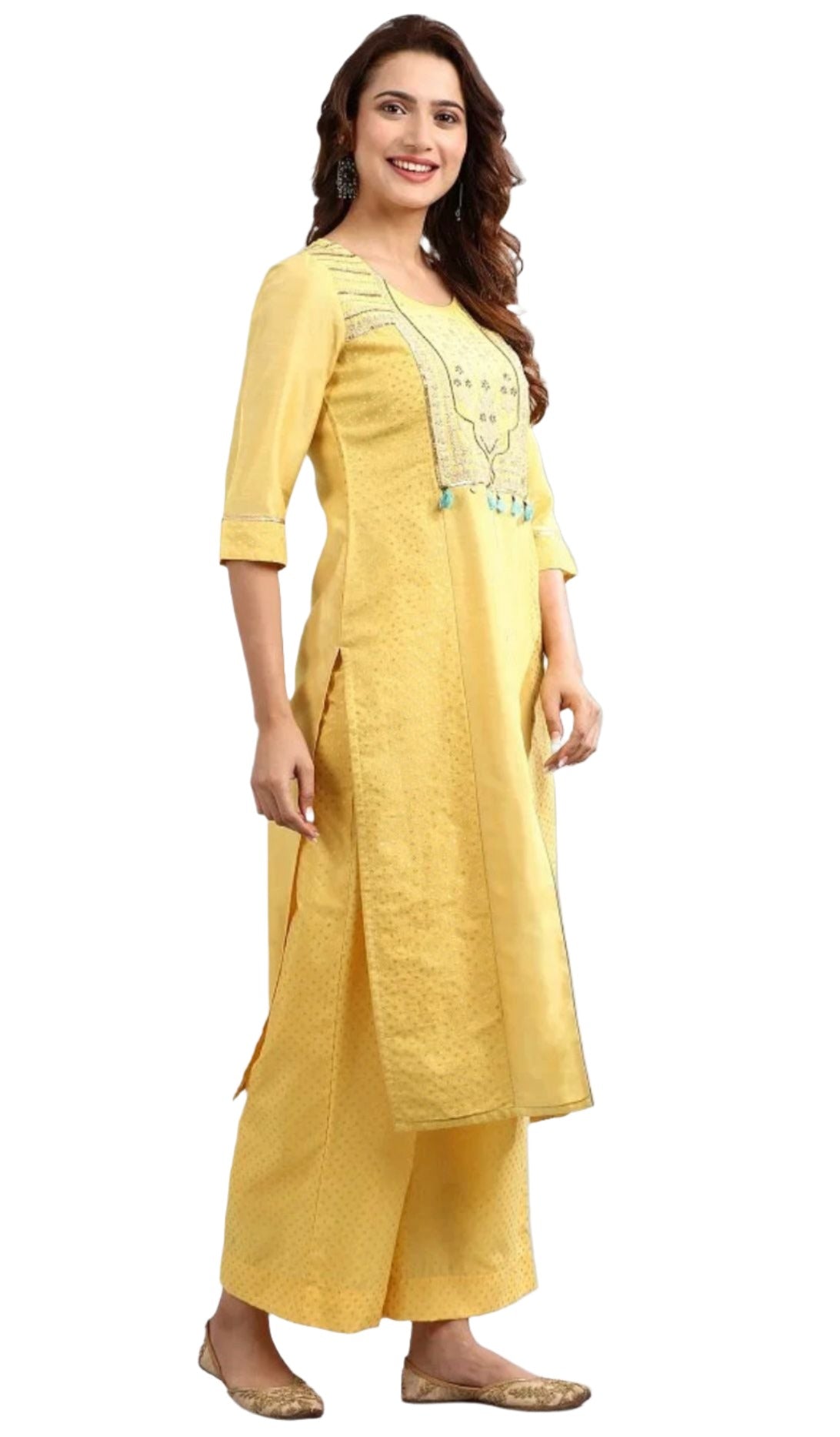 Yellow Round Neck Embellished kurta Set in berlin