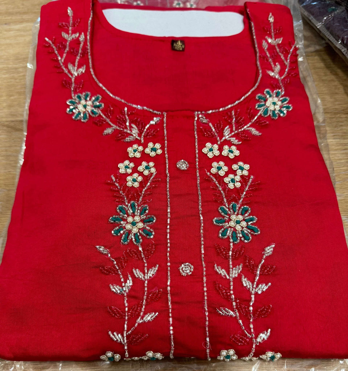 Handwork Suit Set In Essen/Germany