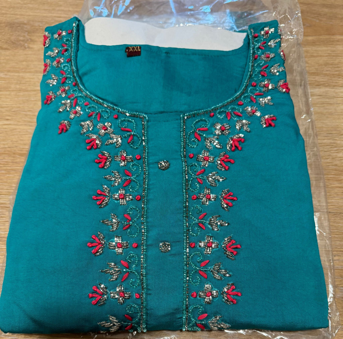 Handwork Suit Set In Essen/Germany