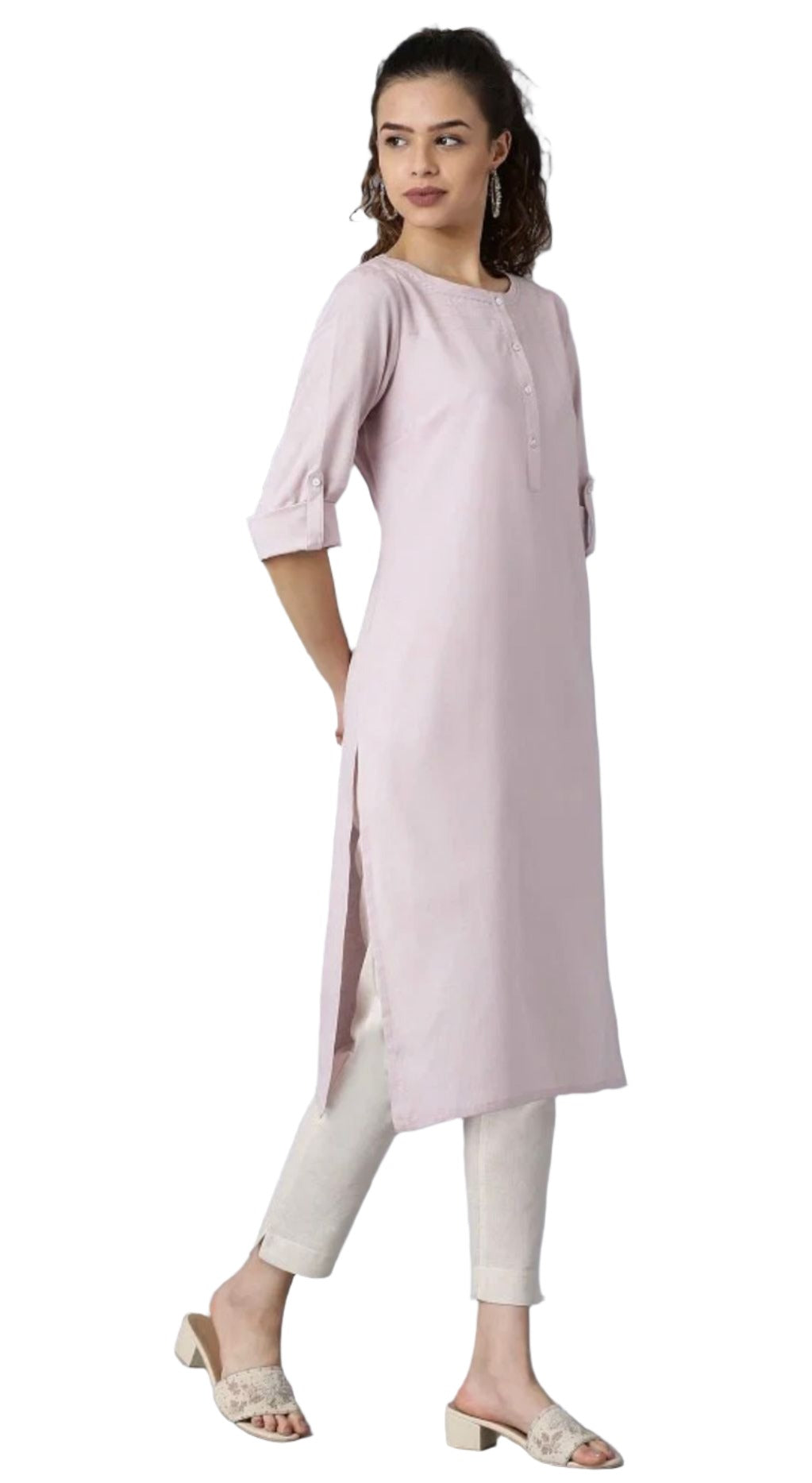 Light Purple Round Neck Solid kurta in Essen