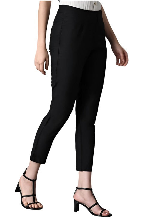 Black Solid Trouser in Paris