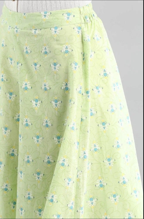Green Printed Culottes in Essen