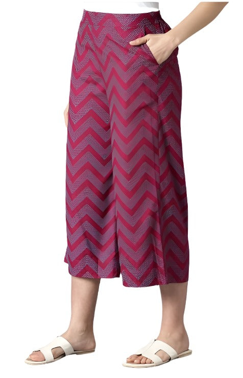 Pink Geometric Printed Culottes in Germany