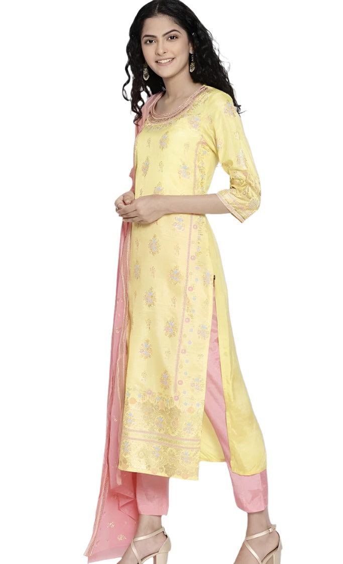 Yellow Printed kurta Trousers Dupatta Set in Germany