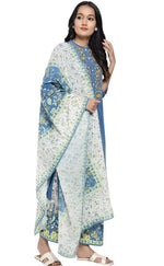Blue Embroidered kurta Set in Berlin