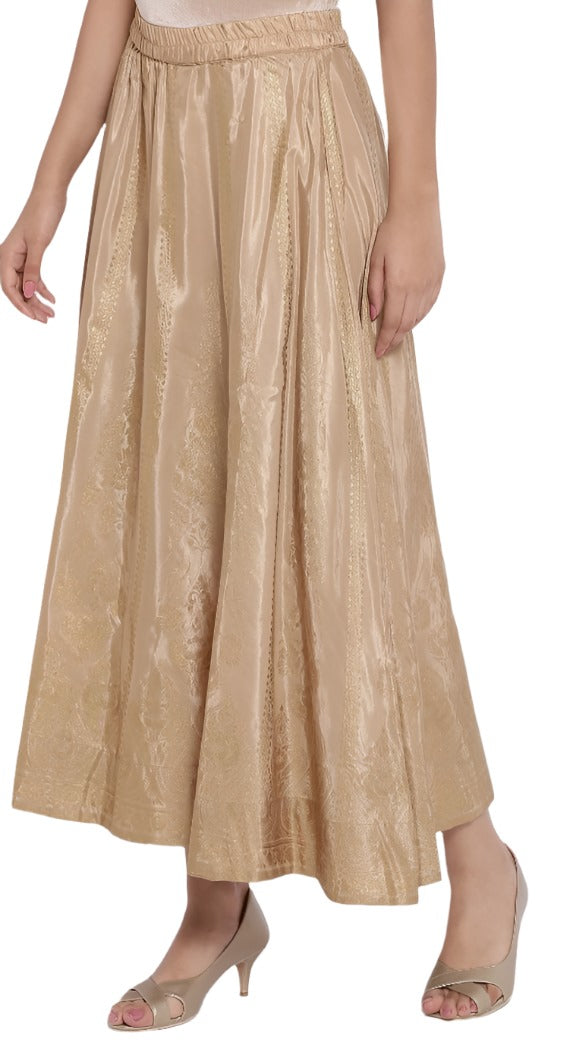 Gold Skirt With Foil Print in Berlin