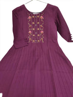 Pure cotton embroidery thread work kurta in Munich