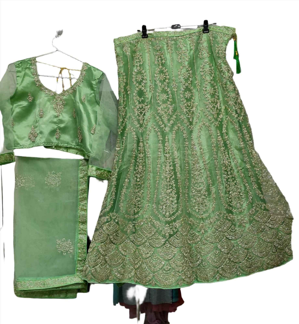 Handwork Bridal complete stitched Lehenga in Poland
