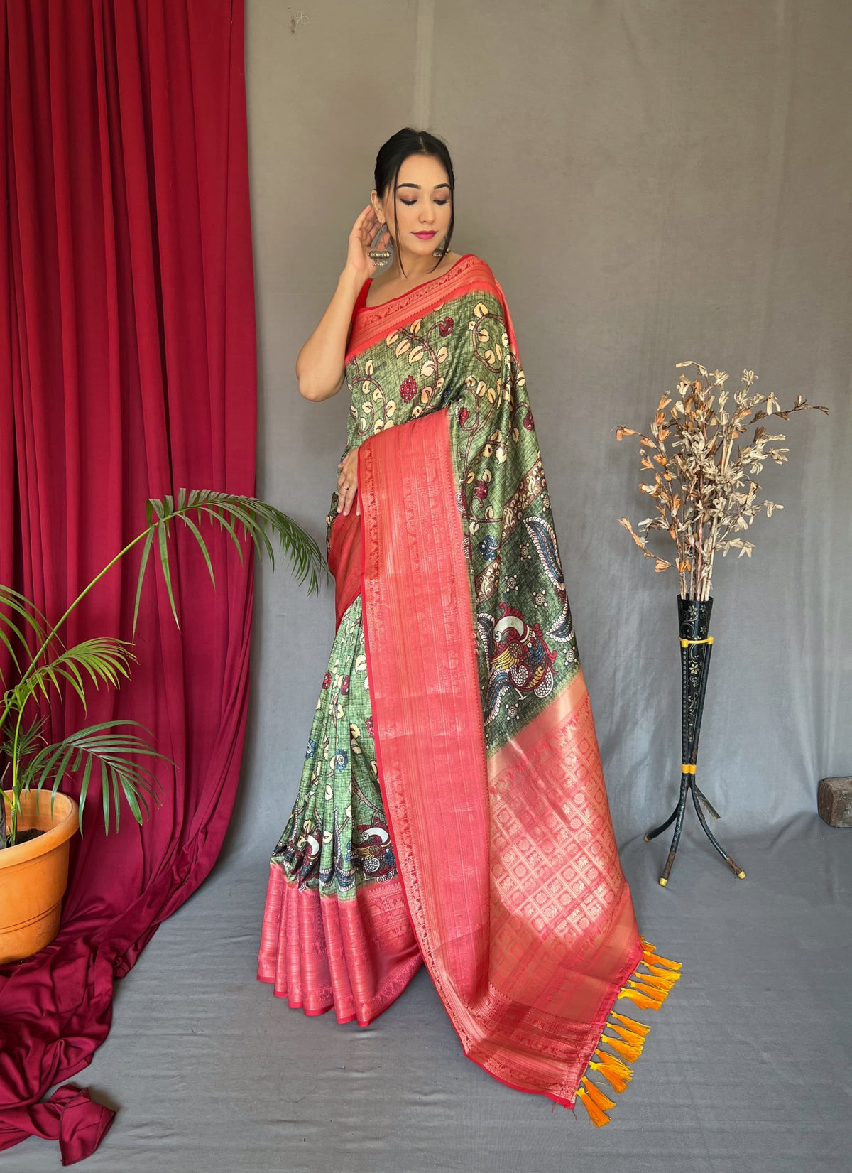 Silk Saree in Munich