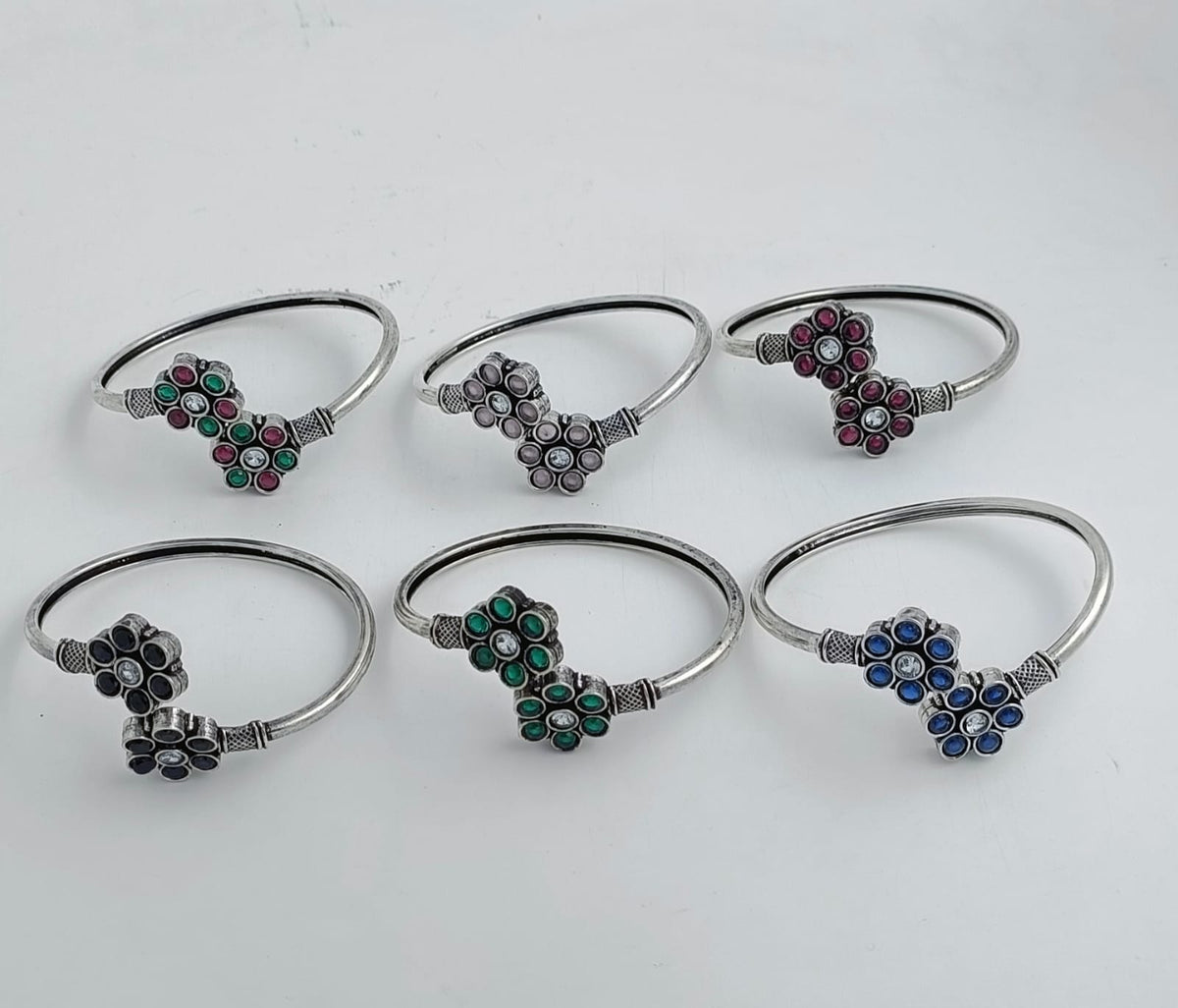 Flower shape Bracelet in Germany