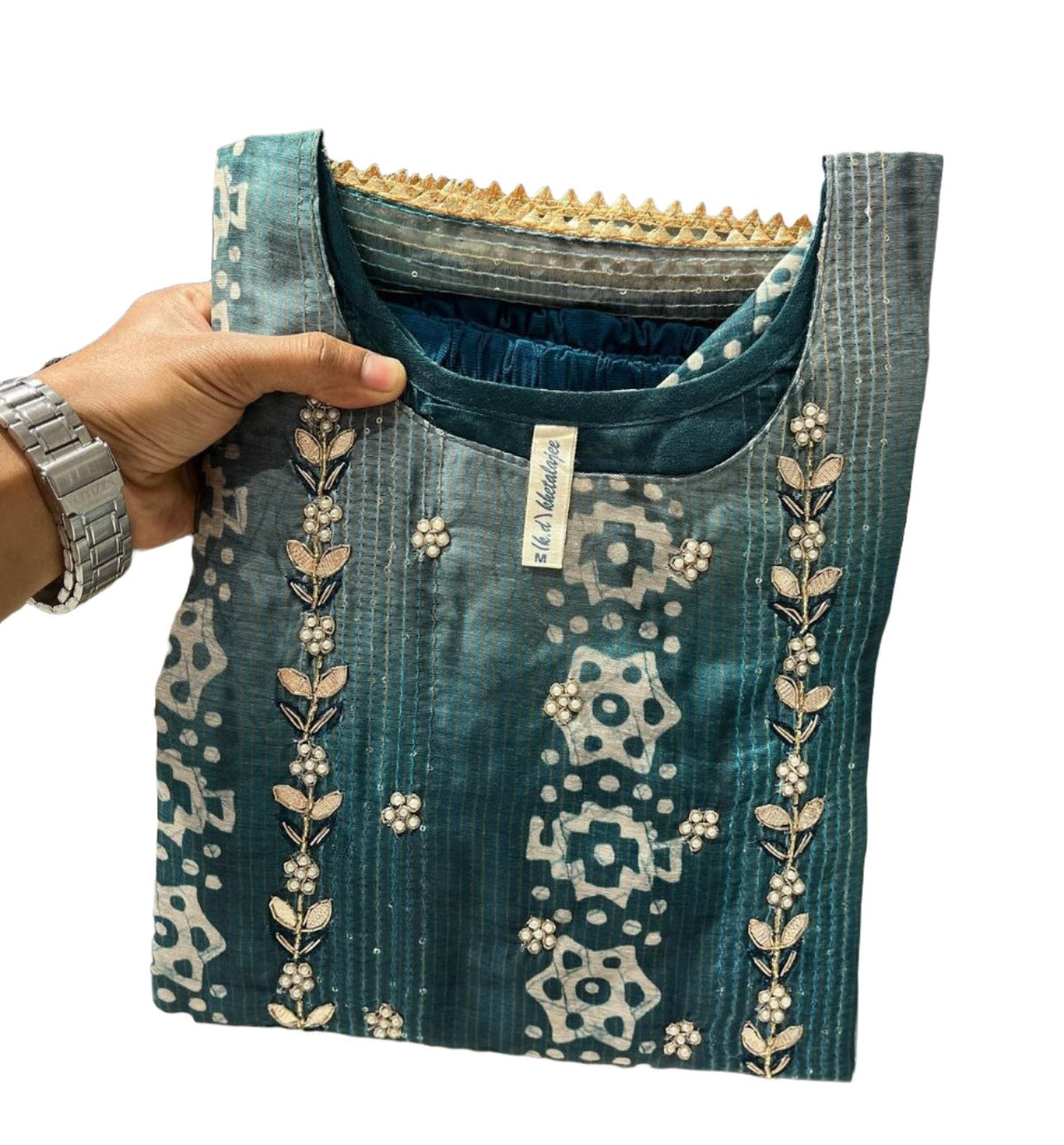 Women Kurta Pant set with Dupatta in Munich