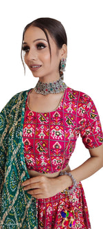 Print Lehenga in Berlin