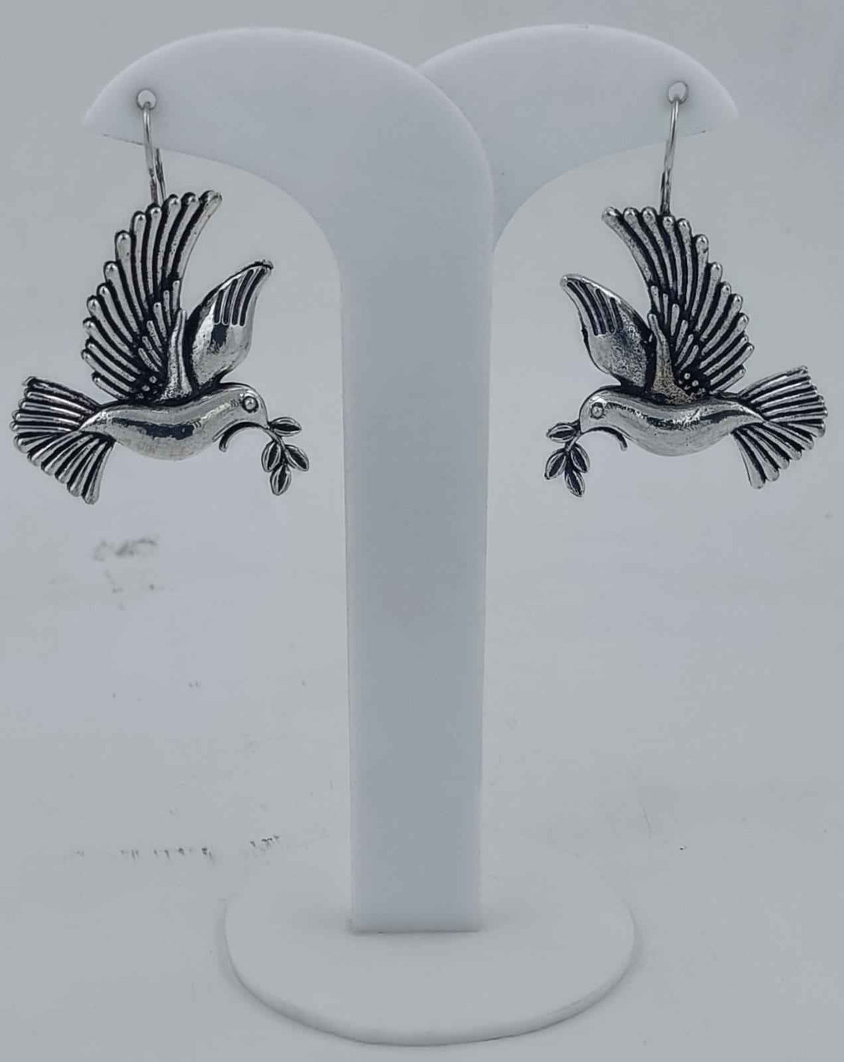 SILVER REPLICA BIRD DESIGN EAR-STUD EARRING IN MUNICH