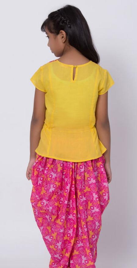Girls Round Neck Ethnic Tunic and Dhoti Pant Set in Munich