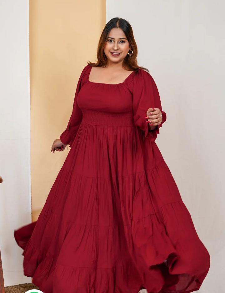 WOMEN'S PLUS SIZE MAROON SQUARE NECK SOLID MAXI DRESS