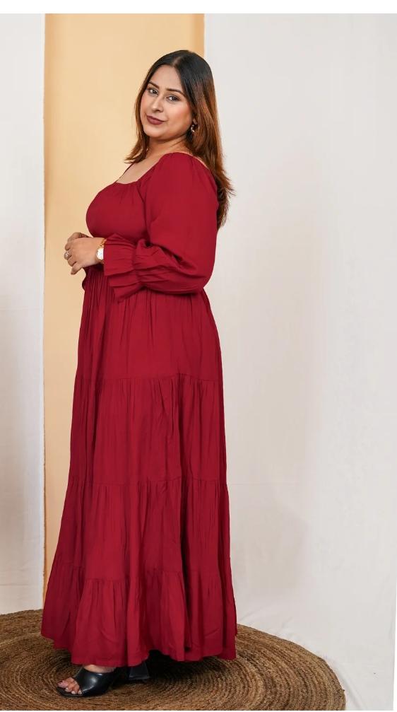 WOMEN'S PLUS SIZE MAROON SQUARE NECK SOLID MAXI DRESS