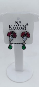 Leaf Shaped Drop Earrings in Munich